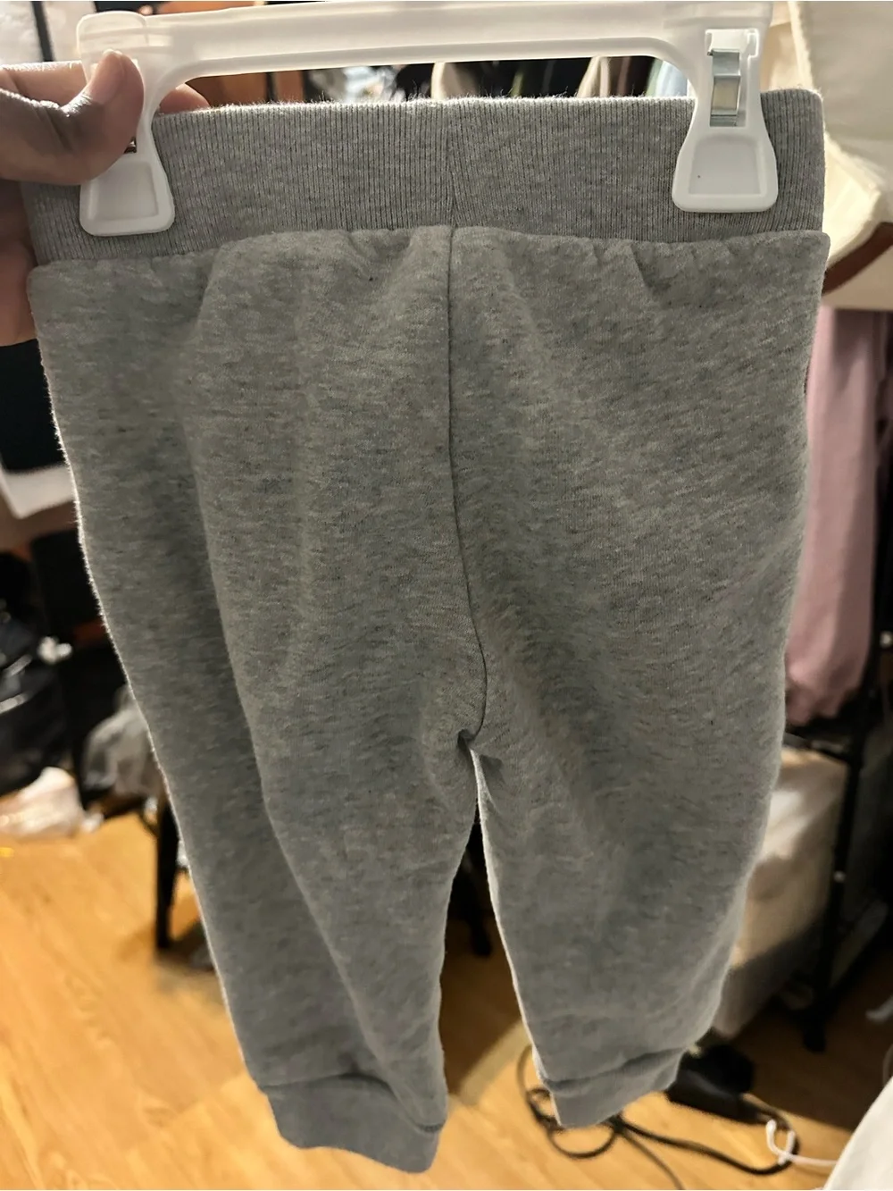 GAP classic gray